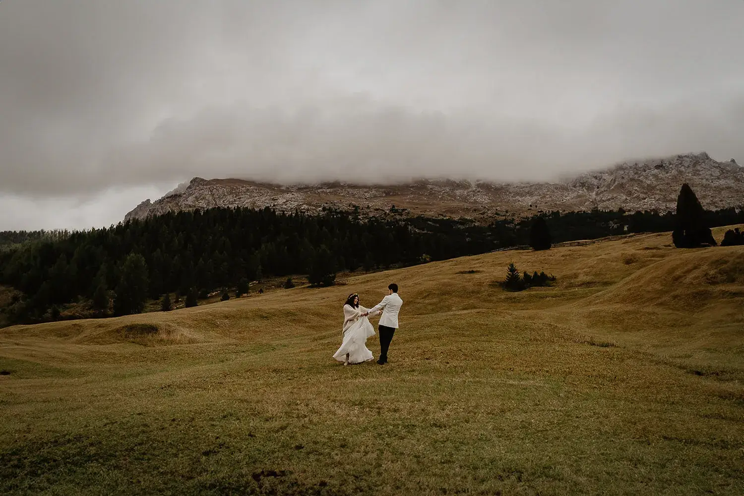 Couple during their Tuscany elopement at golden hour