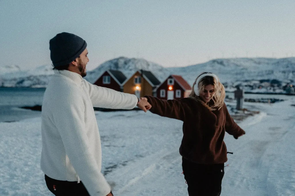 Polar Night Engagement Session in Sommarøy, Norway 7 Natalia and Jose engagement session — Sommarøy Norway polar night